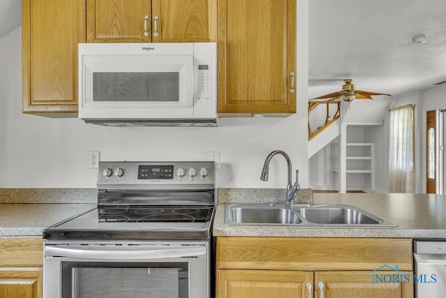 3133 126th St, Toledo, OH 43611 - kitchen featuring appliances with stainless steel finishes, ceiling fan, and light countertops