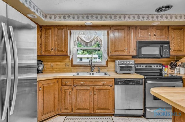 4752 Tamworth Rd, Sylvania, OH 43560 - photo 11