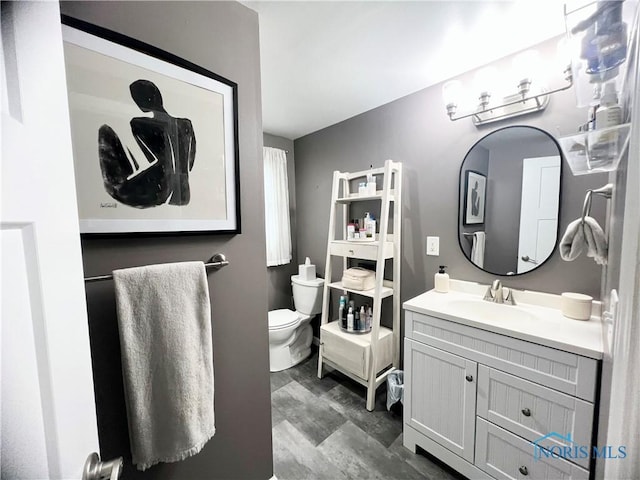 3822 Sylvan Wood Dr, Sylvania, OH 43560 - bathroom with vanity and toilet
