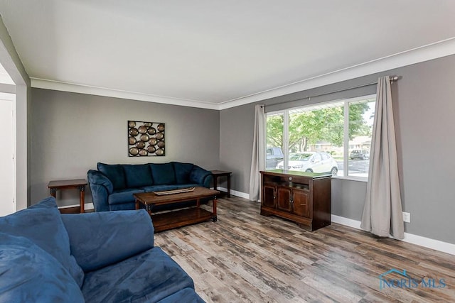 2338 Greenlawn Dr, Toledo, OH 43614 - living room with crown molding and wood finished floors