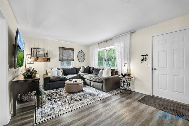 550 W 2nd St, Perrysburg, OH 43551 - living area with wood finished floors and baseboards