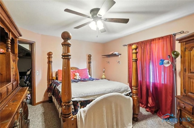 4871 Olde Meadow Ln, Sylvania, OH 43560 - carpeted bedroom with ceiling fan