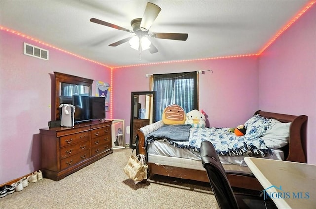 4871 Olde Meadow Ln, Sylvania, OH 43560 - bedroom with carpet floors and a ceiling fan