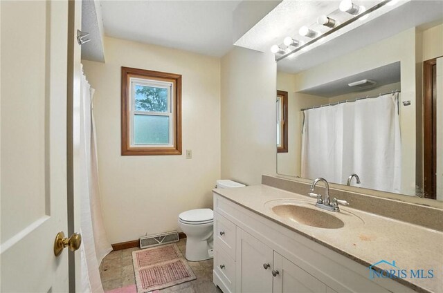4871 Olde Meadow Ln, Sylvania, OH 43560 - full bath with vanity and toilet