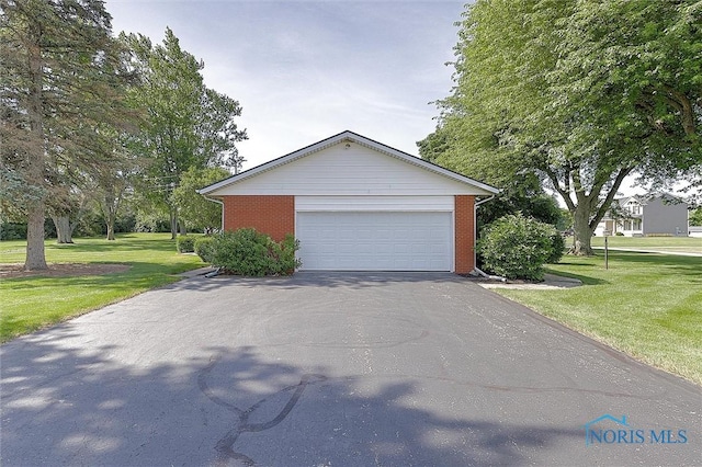 3476 Gwilym Rd, Fostoria, OH 44830 - photo 4