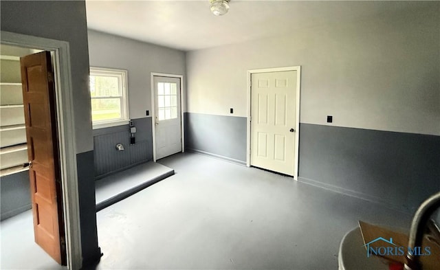 22767 Defiance Pike, Custar, OH 43511 - interior space featuring finished concrete floors and baseboards