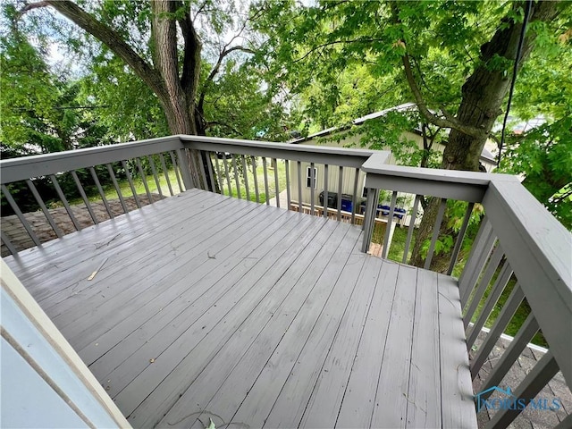 1810 E Broadway St, Toledo, OH 43605 - view of deck