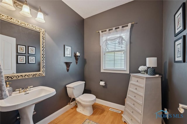 7458 Kaolin Rd, Maumee, OH 43537 - photo 22
