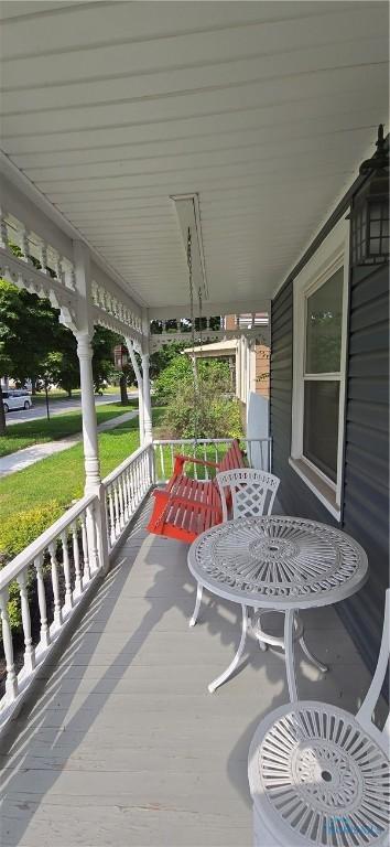 234 W Dudley St, Maumee, OH 43537 - photo 2