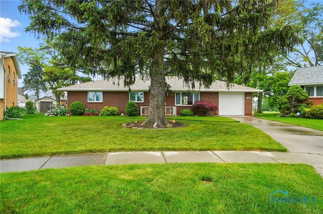 2519 Melva Ct, Toledo, OH 43611 - ranch-style house featuring driveway, an attached garage, brick siding, and a front yard