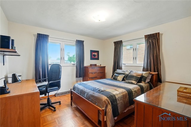 2519 Melva Ct, Toledo, OH 43611 - bedroom with a desk