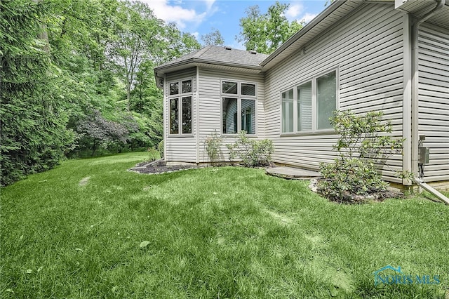 4068 Deer Ravine Ct, Maumee, OH 43537 - view of grassy yard