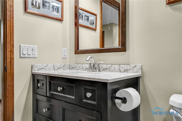4068 Deer Ravine Ct, Maumee, OH 43537 - half bath featuring vanity and a textured wall
