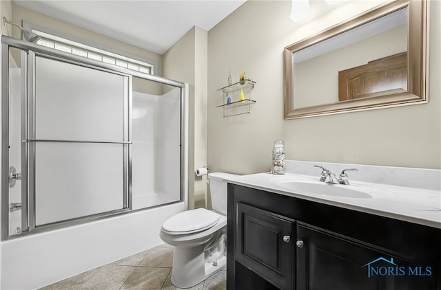 4068 Deer Ravine Ct, Maumee, OH 43537 - bathroom with vanity and shower / bath combination with glass door