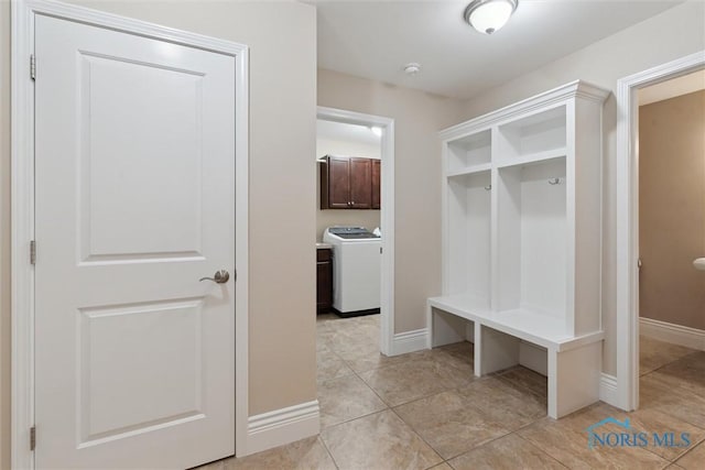 4382 Morgan Pl, Perrysburg, OH 43551 - mudroom with washer / dryer and light tile patterned floors