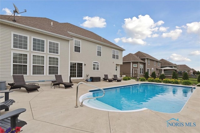 4382 Morgan Pl, Perrysburg, OH 43551 - outdoor pool with a patio