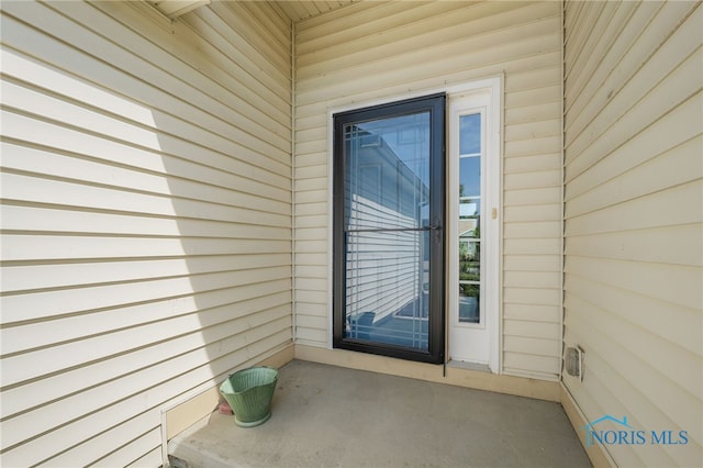 26064 Turnbridge Dr, Perrysburg, OH 43551 - photo 4