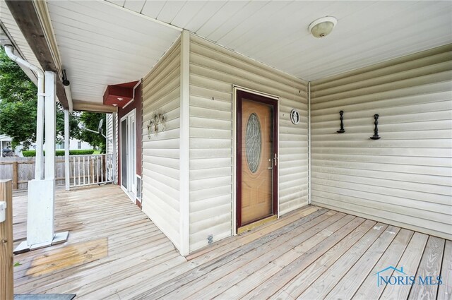 356 S Belmore St, Leipsic, OH 45856 - view of wooden porch