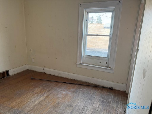 4625 Lewis Ave, Toledo, OH 43612 - unfurnished room with hardwood / wood-style floors and healthy amount of natural light