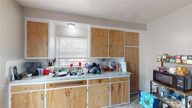 2911 Powhattan Pkwy, Toledo, OH 43606 - photo 13
