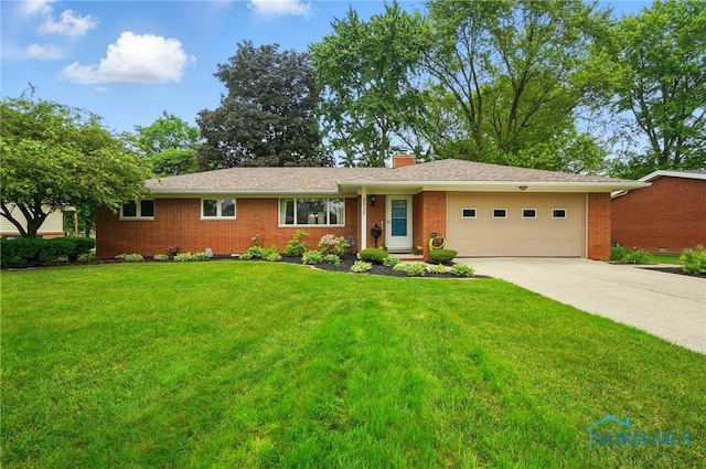 2317 Belvedere Dr, Toledo, OH 43614 - photo 1