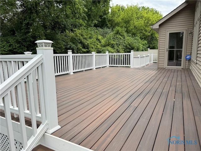 5346 Palisades Dr, Sylvania, OH 43560 - view of deck