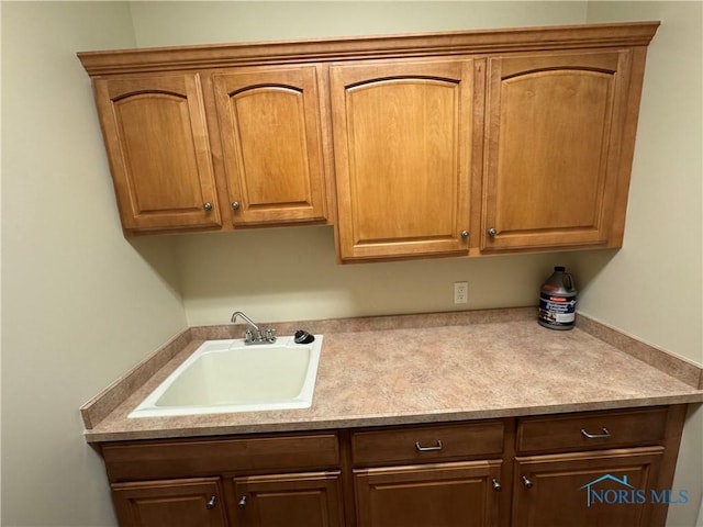 5346 Palisades Dr, Sylvania, OH 43560 - kitchen with a sink and light countertops