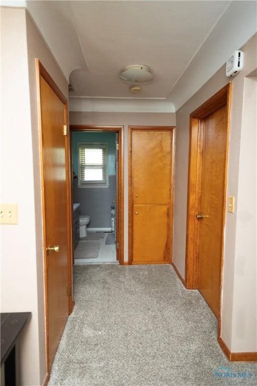 1118 5th St, Findlay, OH 45840 - hall featuring carpet floors and baseboards