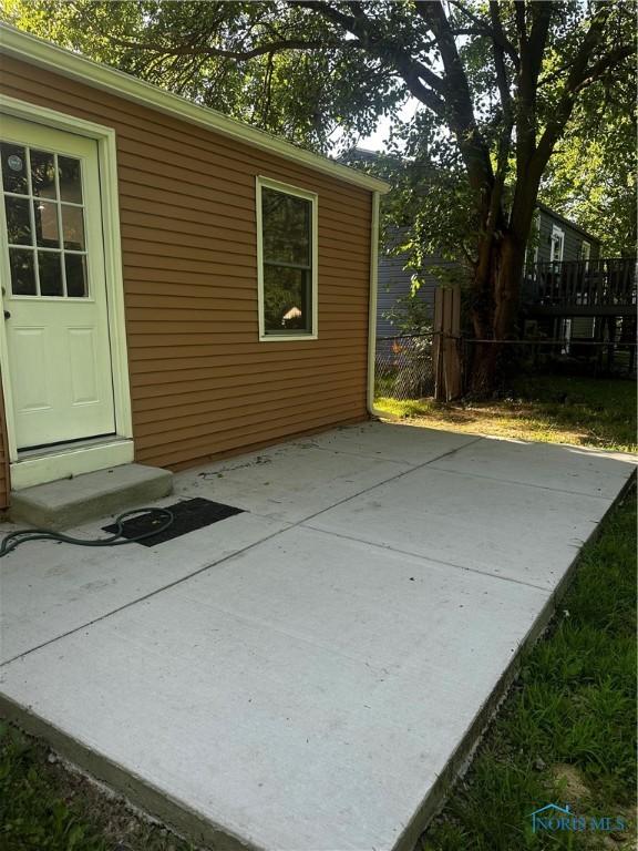 140 Ivanhill Rd, Toledo, OH 43615 - photo 11