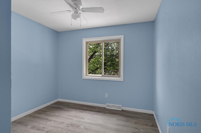 4504 Cherry Creek Ln, Toledo, OH 43615 - photo 23