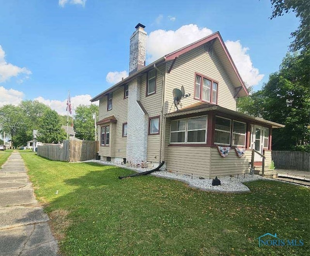 336 N Cherry St, Bryan, OH 43506 - photo 1