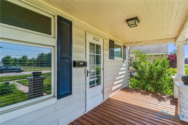 1022 E Sandusky St, Findlay, OH 45840 - view of porch
