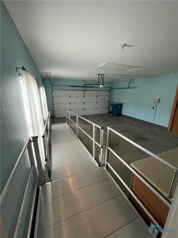 4547 Harbour Creek Ct, Maumee, OH 43537 - view of garage
