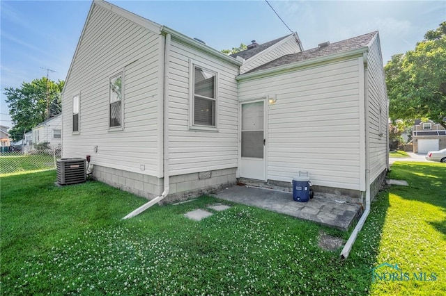 187 Windsor Dr, Rossford, OH 43460 - photo 24