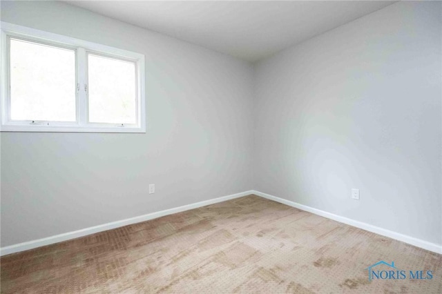 1902 Queenswood Dr Unit U7, Findlay, OH 45840 - photo 36