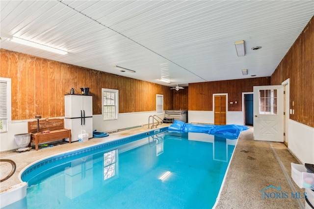 807 S Jefferson St, Pandora, OH 45877 - view of indoor pool