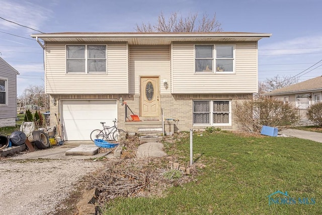 314 Eastwood Ave, Oregon, OH 43616 - photo 1