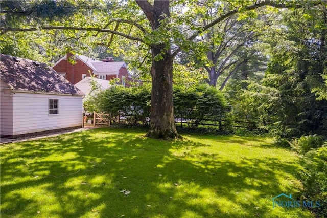 4146 Northmoor Rd, Ottawa Hills, OH 43606 - view of yard