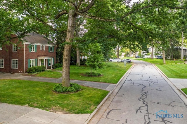 4146 Northmoor Rd, Ottawa Hills, OH 43606 - view of home's community with a yard