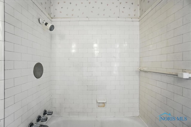1452 Rollins Rd, Toledo, OH 43612 - bathroom featuring shower / bathtub combination