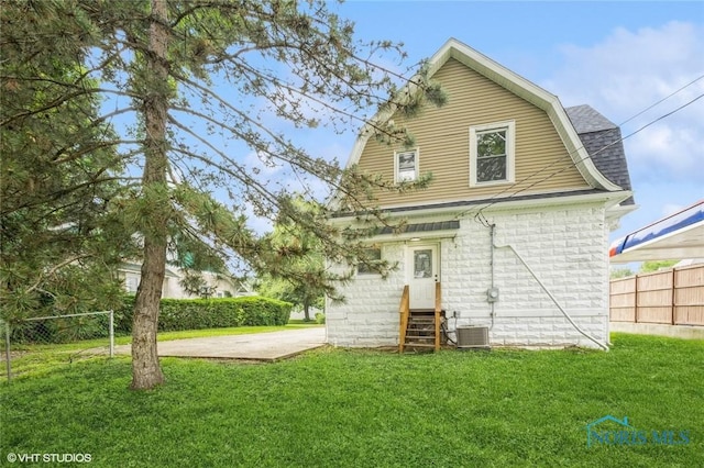 424 E High St, Hicksville, OH 43526 - photo 14