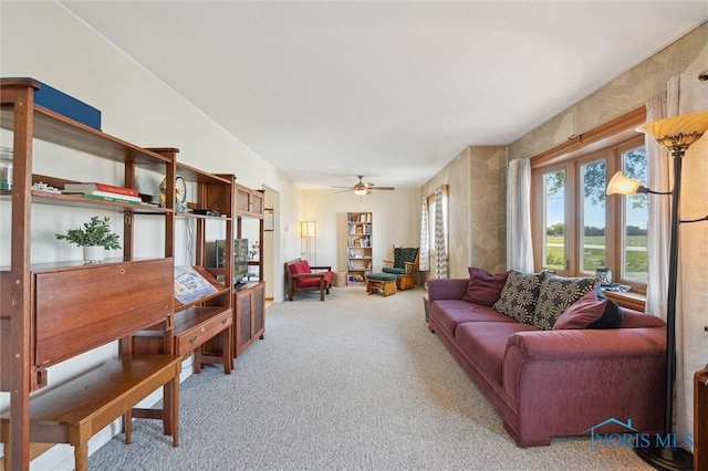 17918 Dunbridge Rd, Bowling Green, OH 43402 - carpeted living area with ceiling fan