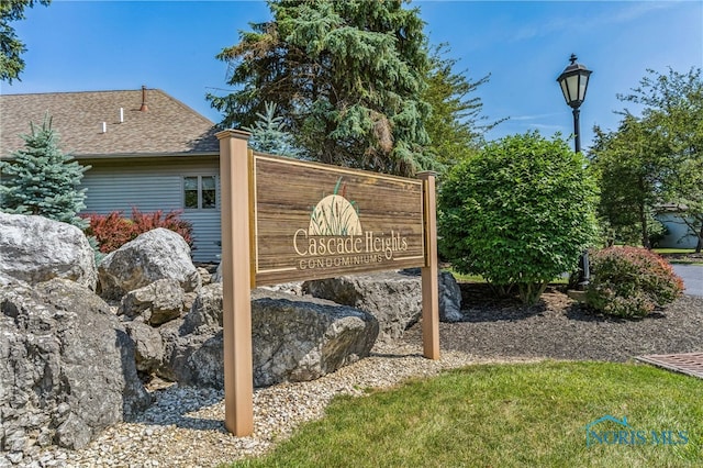 625 W Lake Ct Unit U5, Findlay, OH 45840 - view of community sign