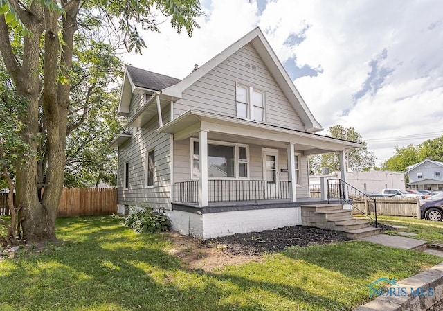 3947 Burnham Ave, Toledo, OH 43612 - view of front of home with covered porch
