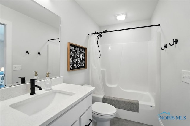 4214 Thornbury Ct, Perrysburg, OH 43551 - bathroom with shower / bath combination with curtain, vanity, and tile patterned floors