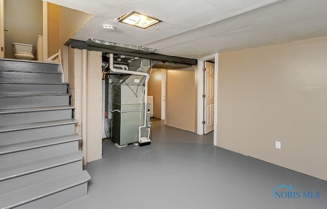 1831 Evansdale Ave, Toledo, OH 43607 - finished basement featuring heating unit and stairway