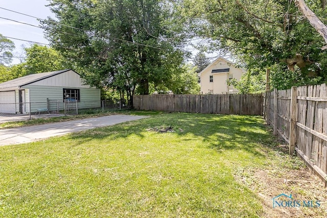 1831 Evansdale Ave, Toledo, OH 43607 - view of fenced yard
