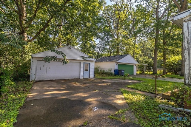 2946 Oxbridge Dr, Toledo, OH 43614 - photo 9