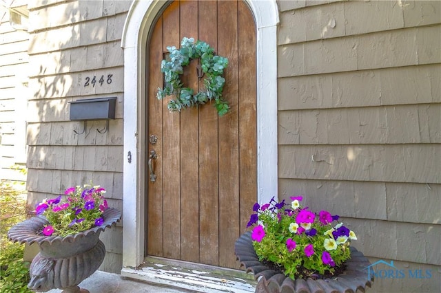 2448 Orchard Rd, Ottawa Hills, OH 43606 - property entrance