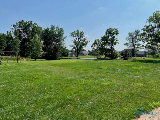 3550 Limerick Rd, Clyde, OH 43410 - view of grassy yard